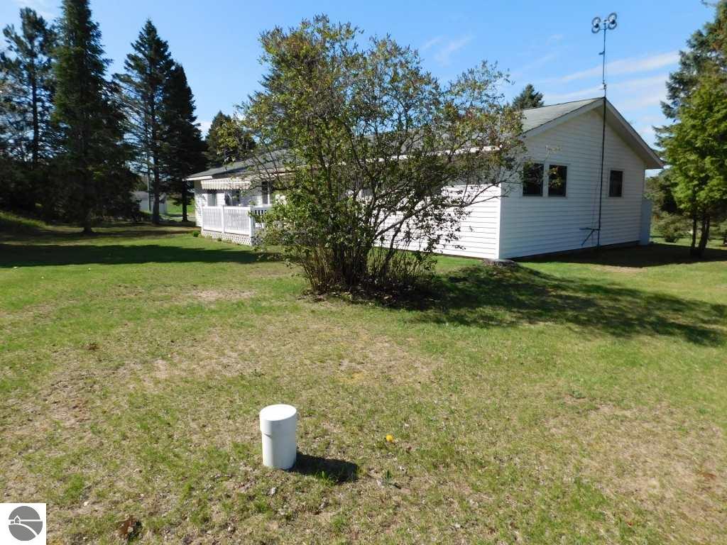 8571 E 12 Rd, Manton, MI 49663 photo 38