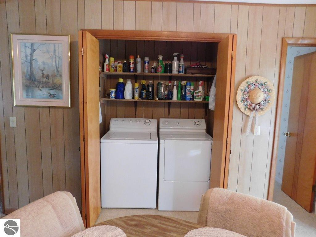 8571 E 12 Rd, Manton, MI 49663 photo 16