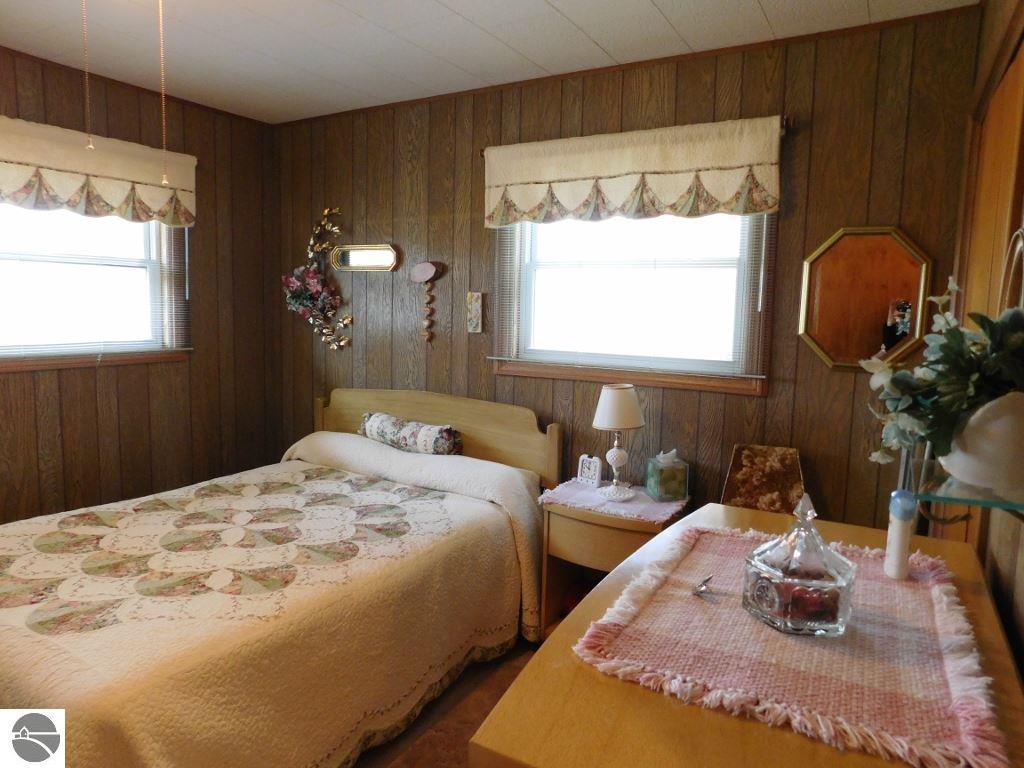 8571 E 12 Rd, Manton, MI 49663 photo 22