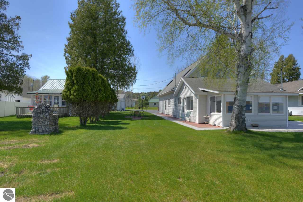 8373 S Sandbar Dr, Cedar, MI 49621 photo 1