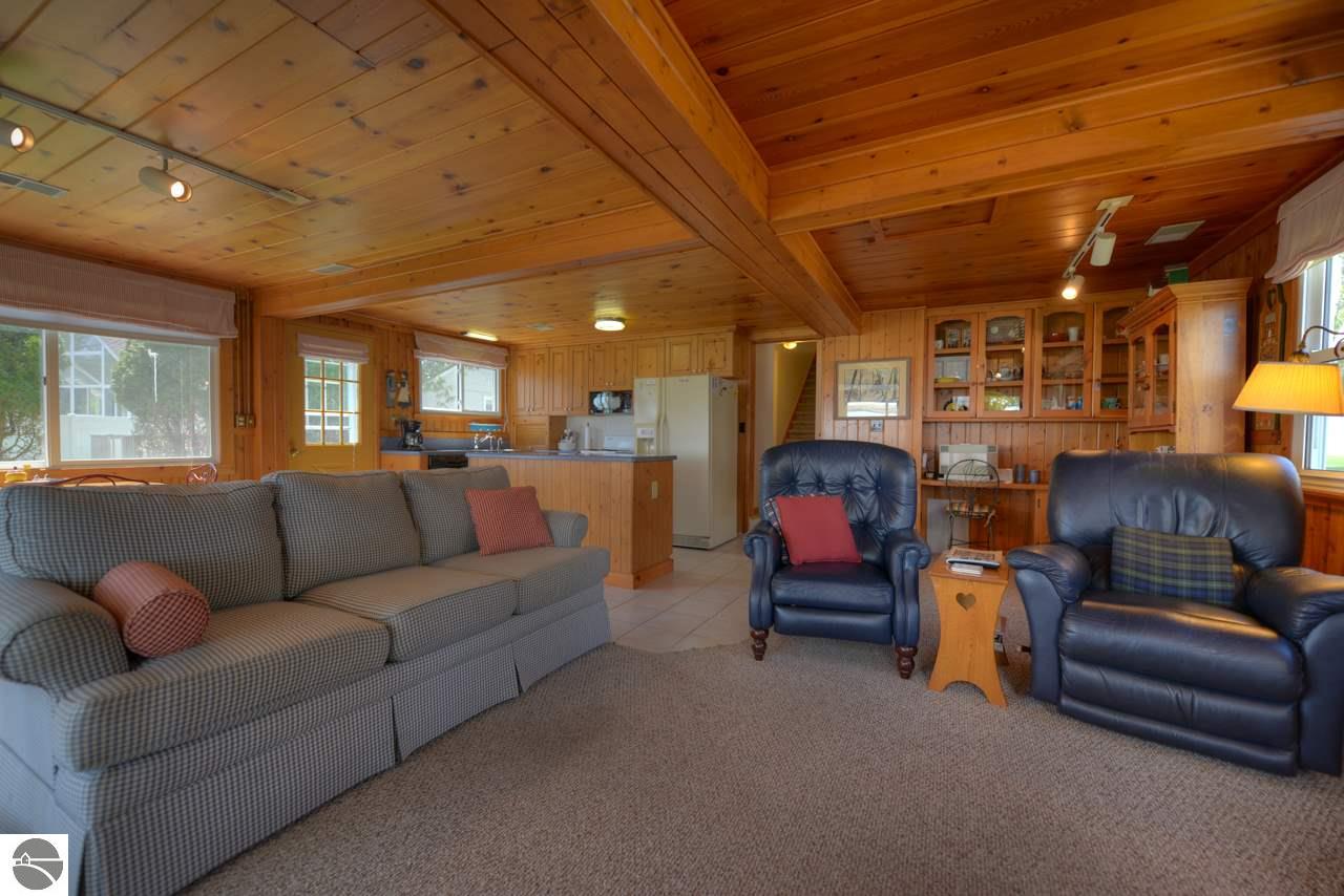 8373 S Sandbar Dr, Cedar, MI 49621 photo 20