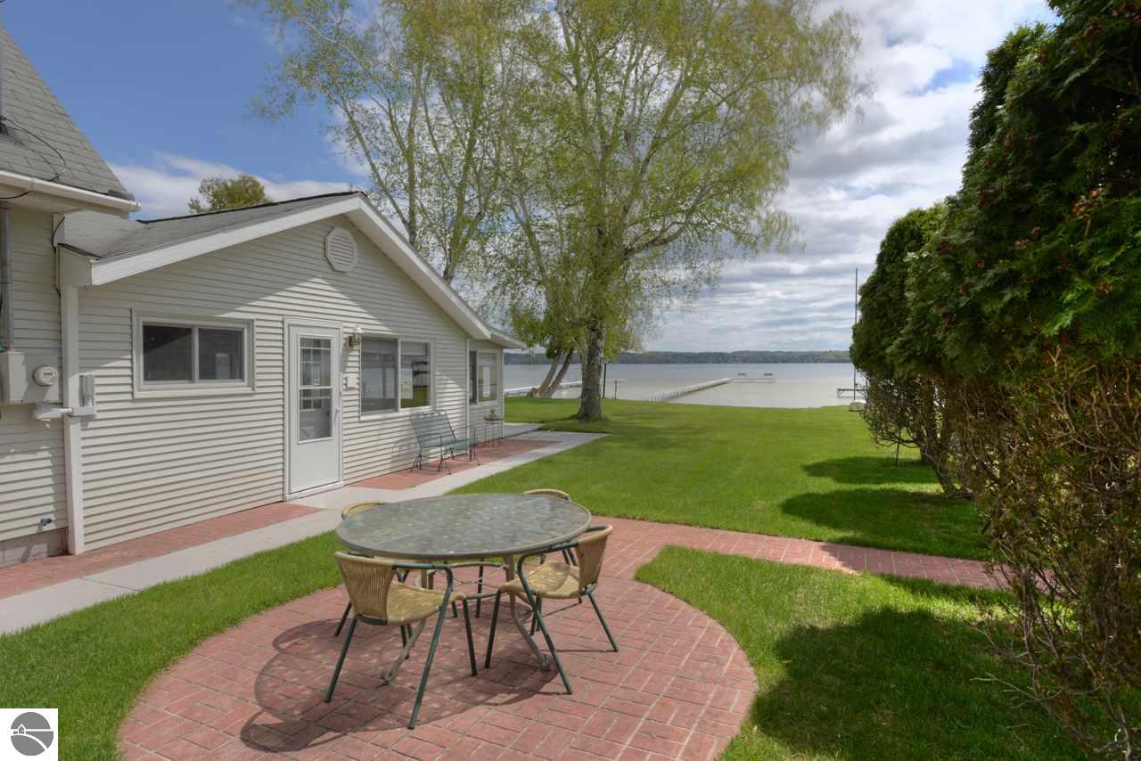 8373 S Sandbar Dr, Cedar, MI 49621 photo 14