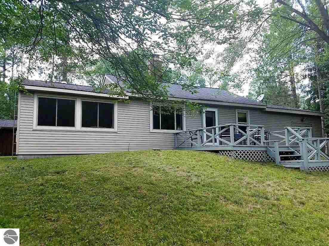 25 Flashlight Bnd, Grayling, MI 49738 photo 1