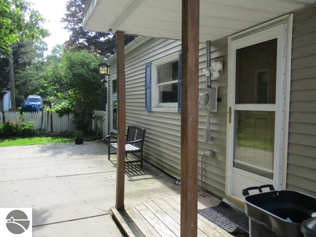 321 End St, Alma, MI 48801 photo 8