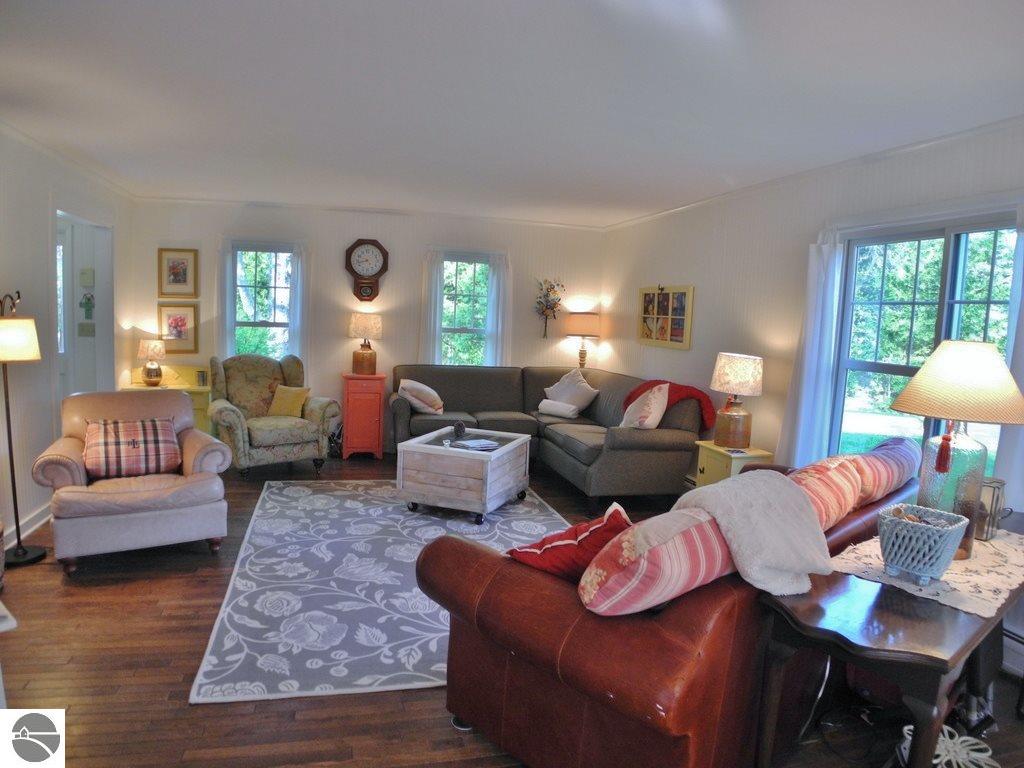 5 E Juniper Trl, Leland, MI 49654 photo 9