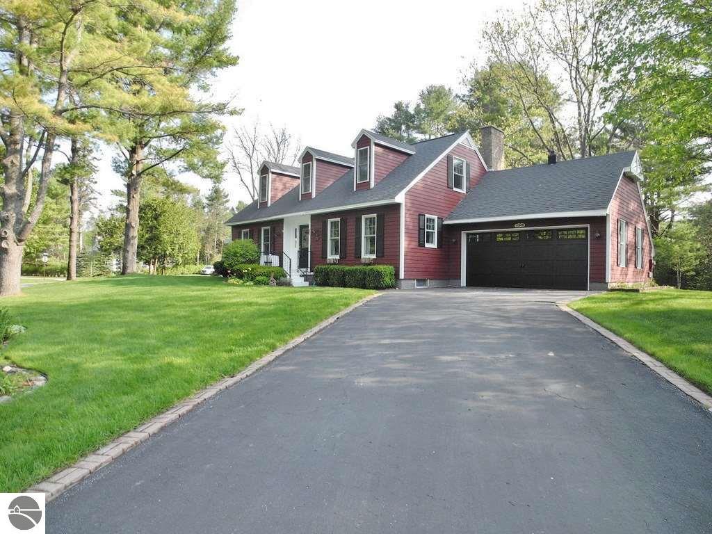 5 E Juniper Trl, Leland, MI 49654 photo 3