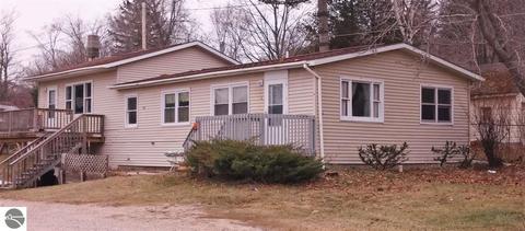 118 Sherman St, Elberta, MI 49628 photo 8