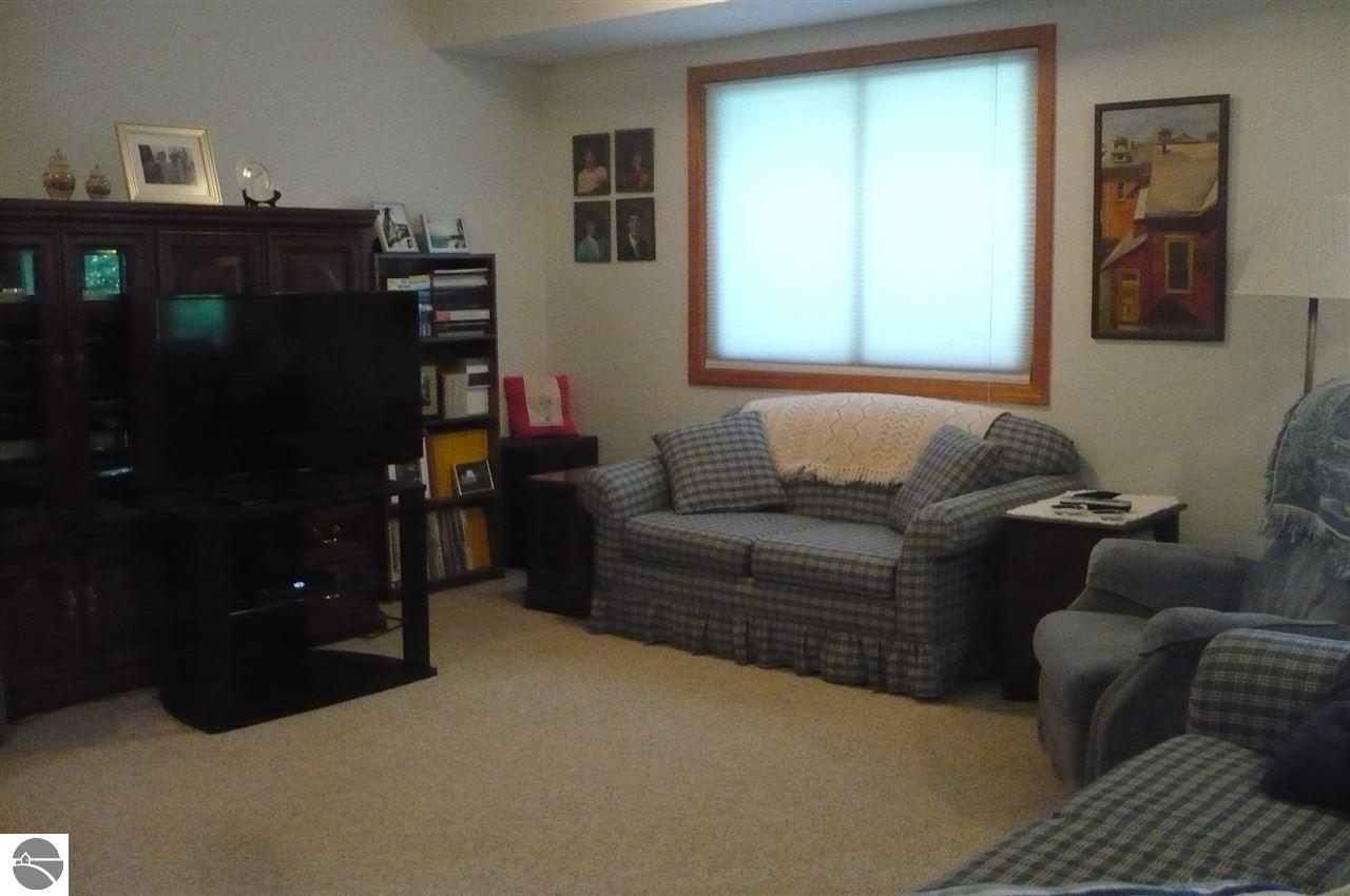 3911 Birch Dr, Honor, MI 49640 photo 10