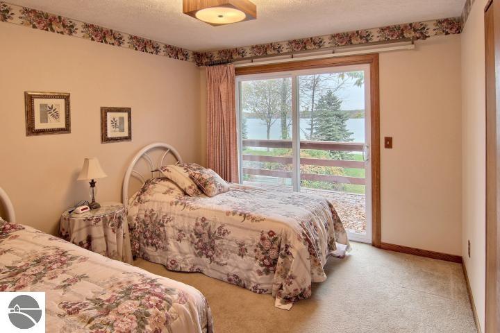 4033 E Shore Dr, Grawn, MI 49637 photo 13