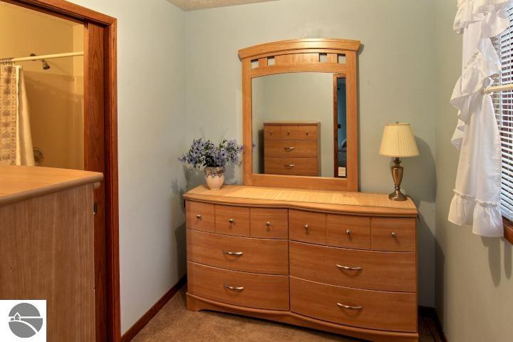 4033 E Shore Dr, Grawn, MI 49637 photo 17