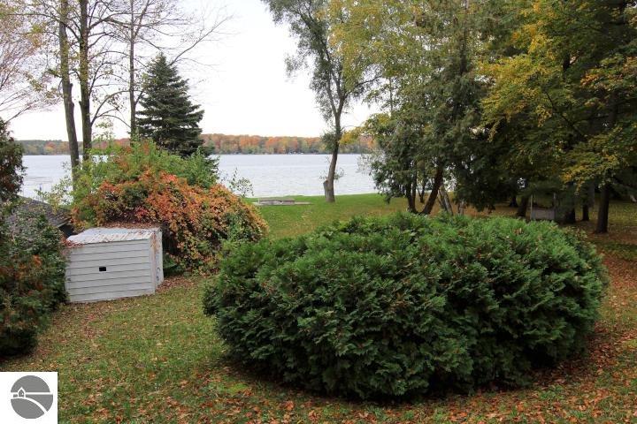 4033 E Shore Dr, Grawn, MI 49637 photo 20