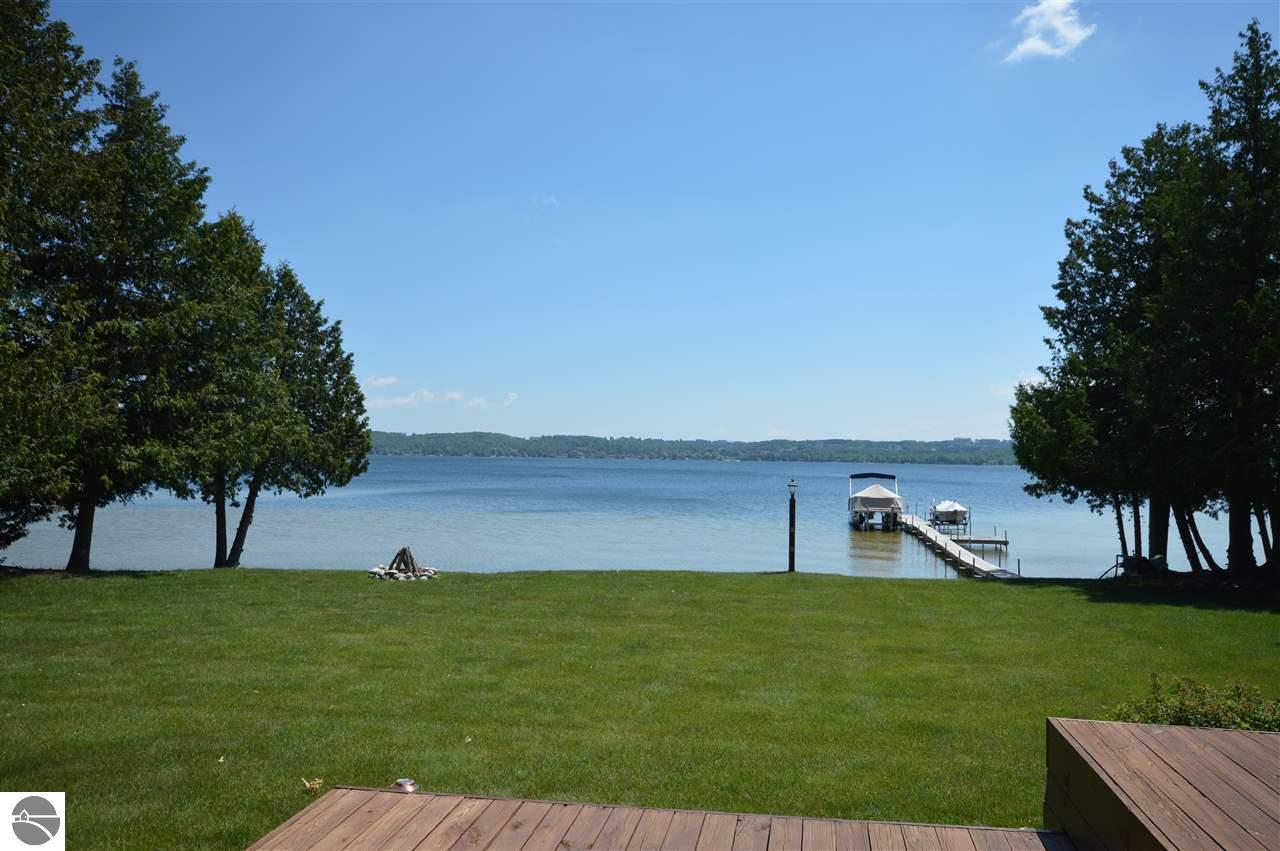 6967 S Glazier Beach Dr, Cedar, MI 49621 photo 3