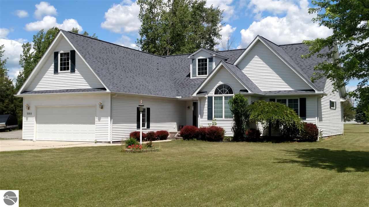 590 S Augres River Dr, Au Gres, MI 48703 photo 4