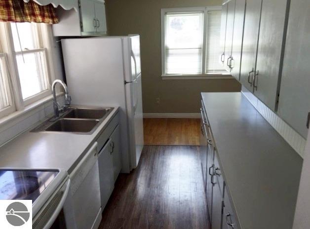 921 E Center St, Ithaca, MI 48847 photo 5