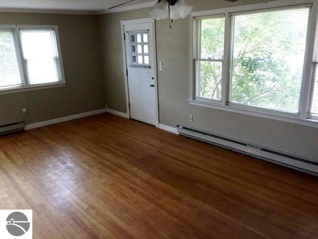 921 E Center St, Ithaca, MI 48847 photo 7