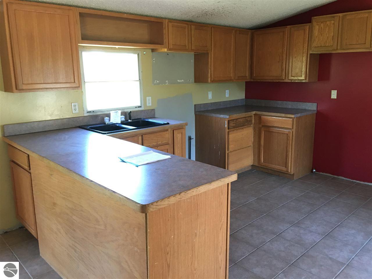 10657 Riley Rd, Interlochen, MI 49643 photo 5