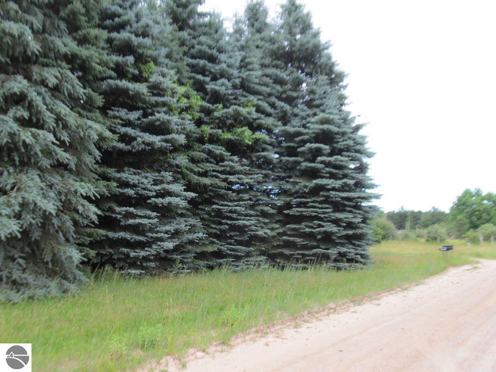 7394 W Remick Rd, Edmore, MI 48829 photo 1