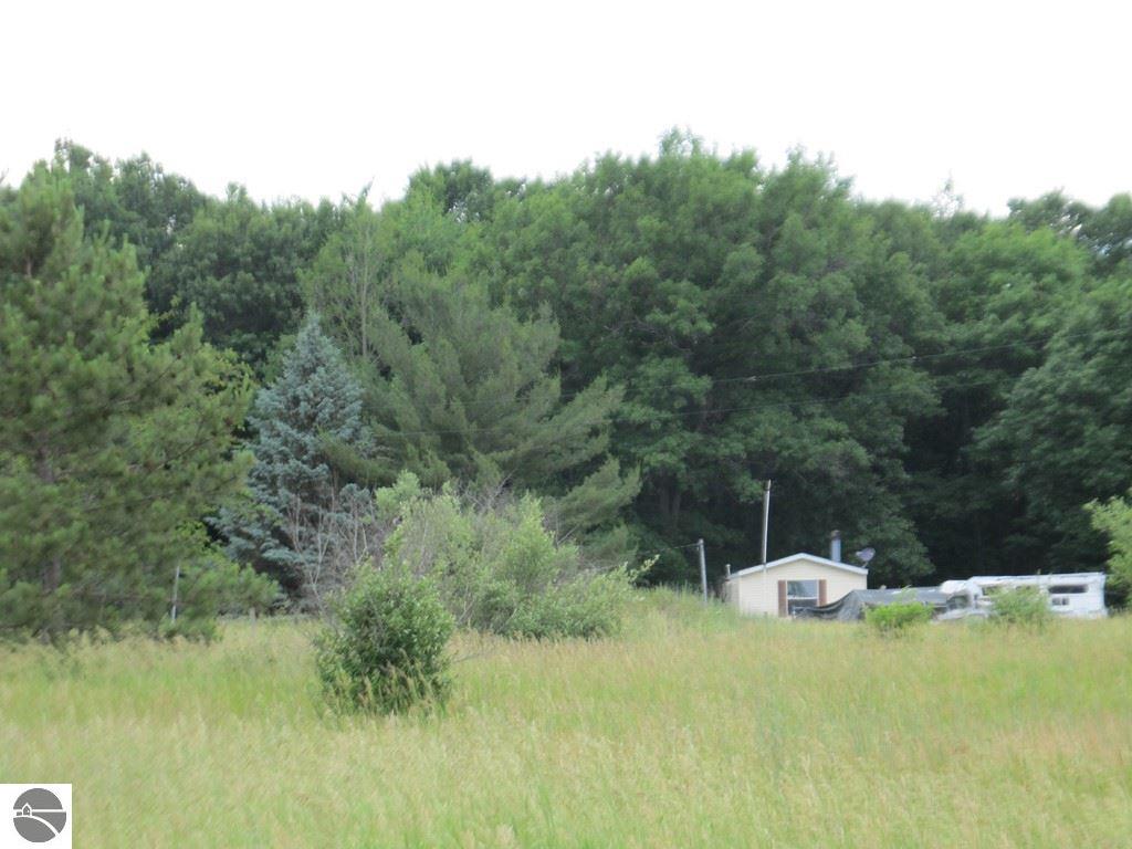 7394 W Remick Rd, Edmore, MI 48829 photo 7