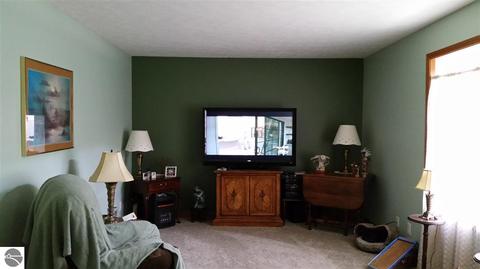 5631 Hammell Beach Rd, Au Gres, MI 48703 photo 7