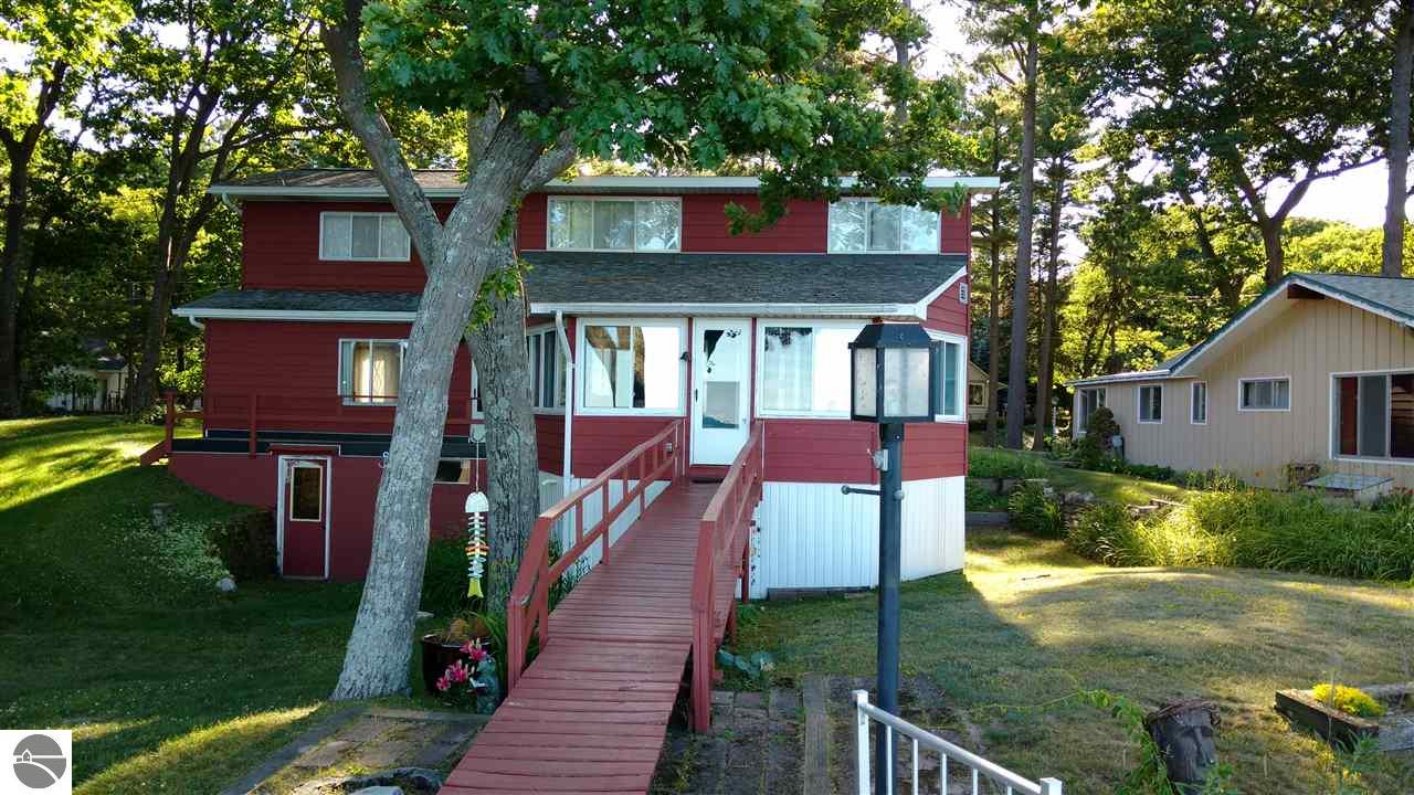 911 Crescent Dr, Au Gres, MI 48703 photo 9