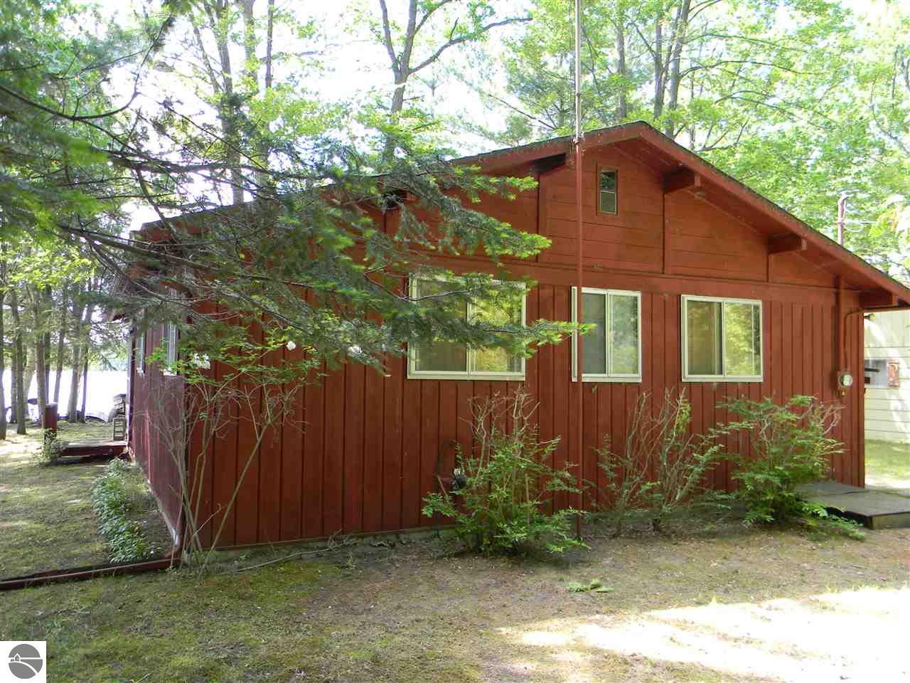 709 Deerfield Ln, Lupton, MI 48635 photo 15