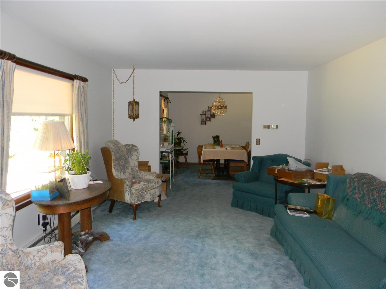 922 Pettit Rd, Lupton, MI 48635 photo 3