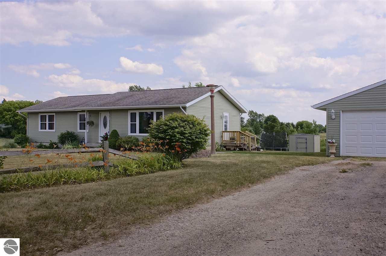 3860 E Walton, Shepherd, MI 48883 photo 50