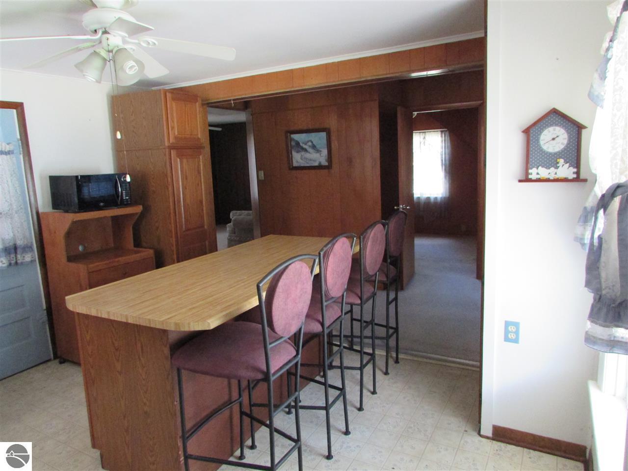 160 N 3rd St, Blanchard, MI 49310 photo 6