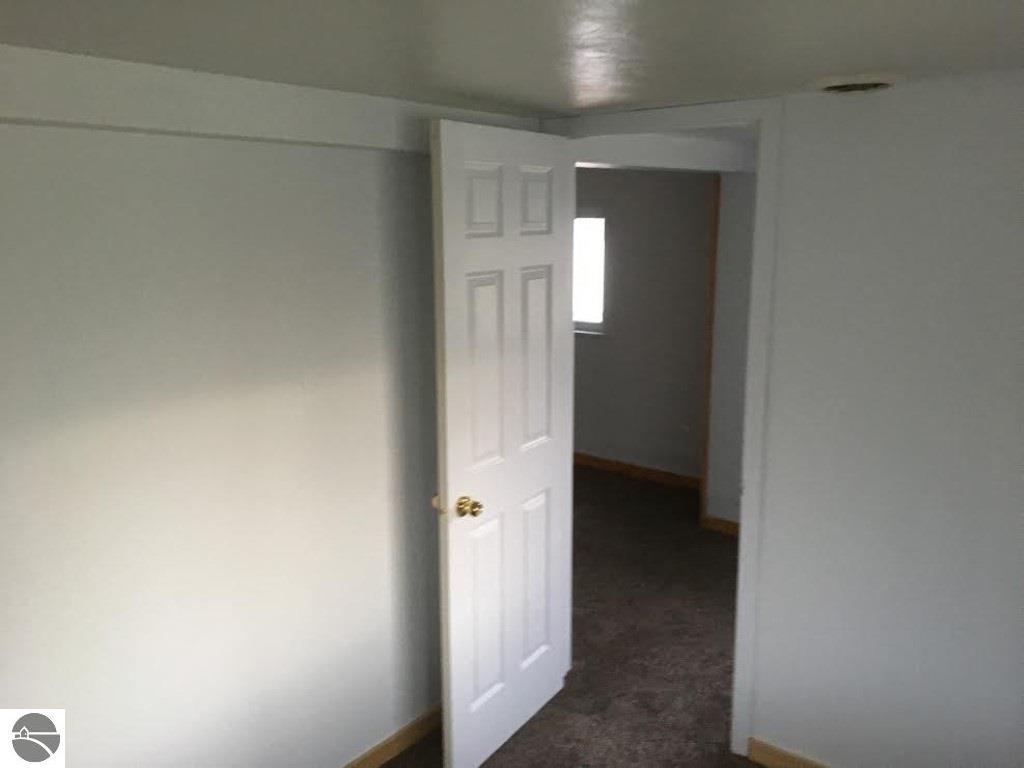 320 S Front St, Standish, MI 48658 photo 9