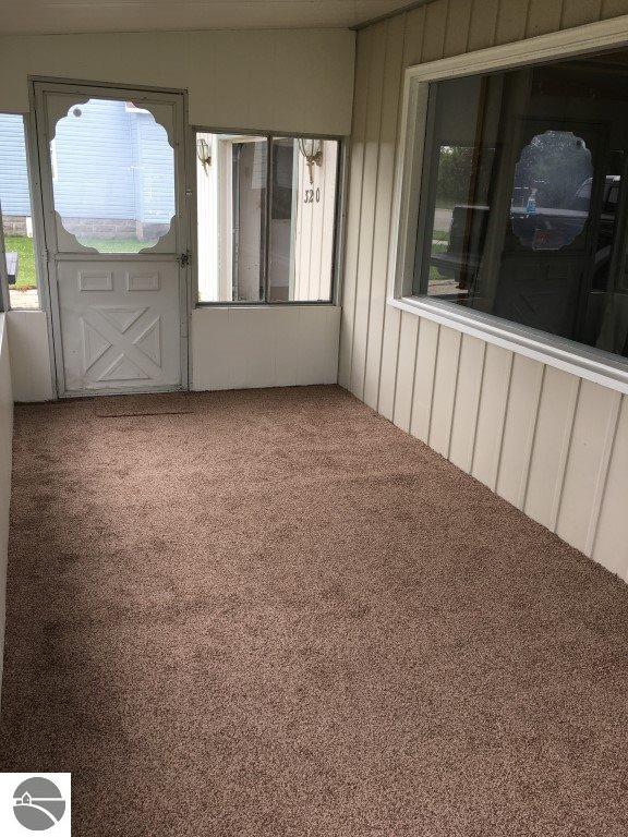 320 S Front St, Standish, MI 48658 photo 3