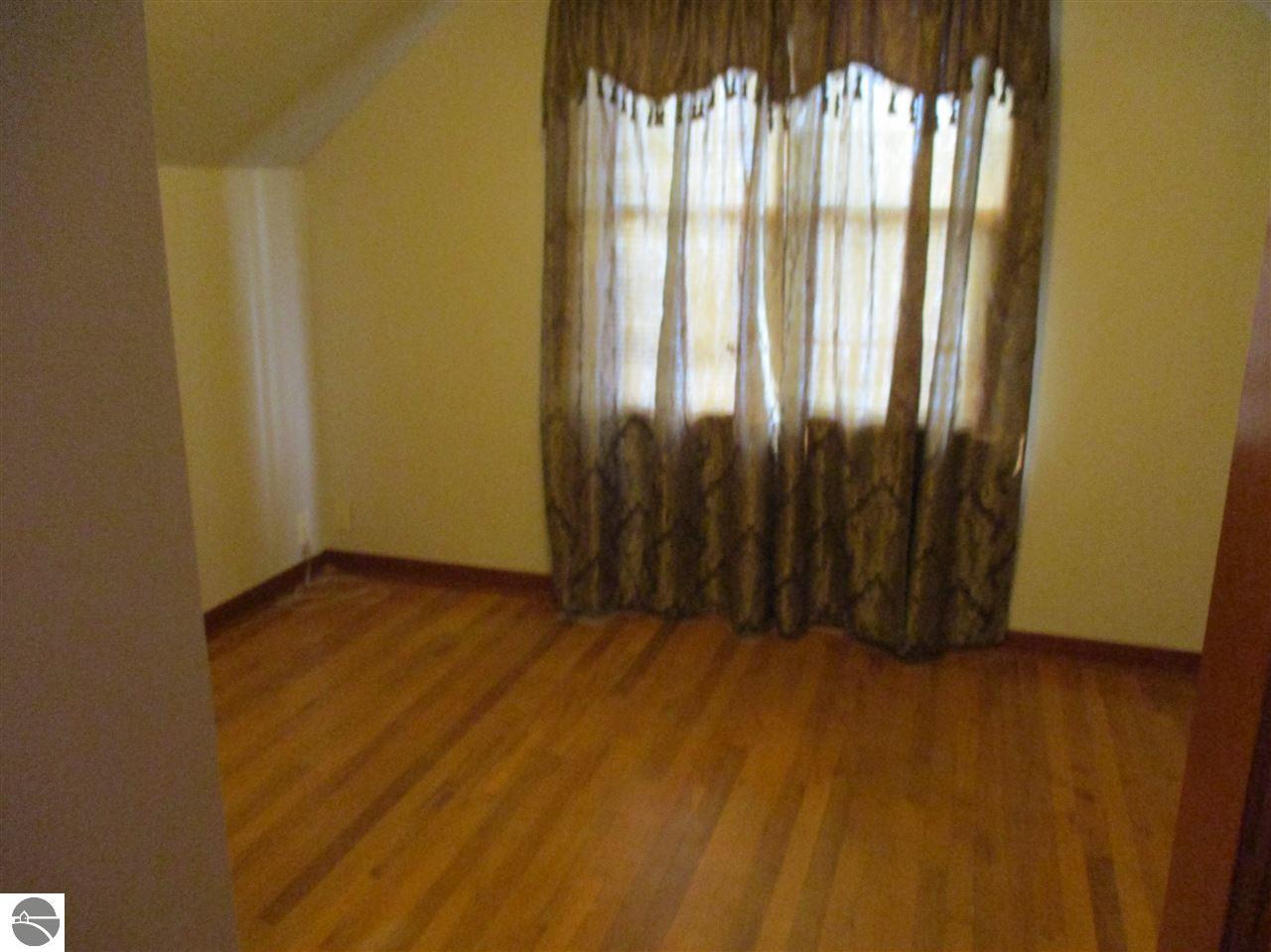 218 N Maple, Ithaca, MI 48847 photo 16