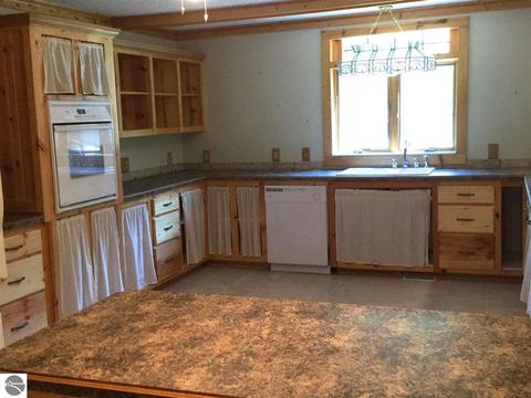 2424 Pierce Rd, Mio, MI 48647 photo 12