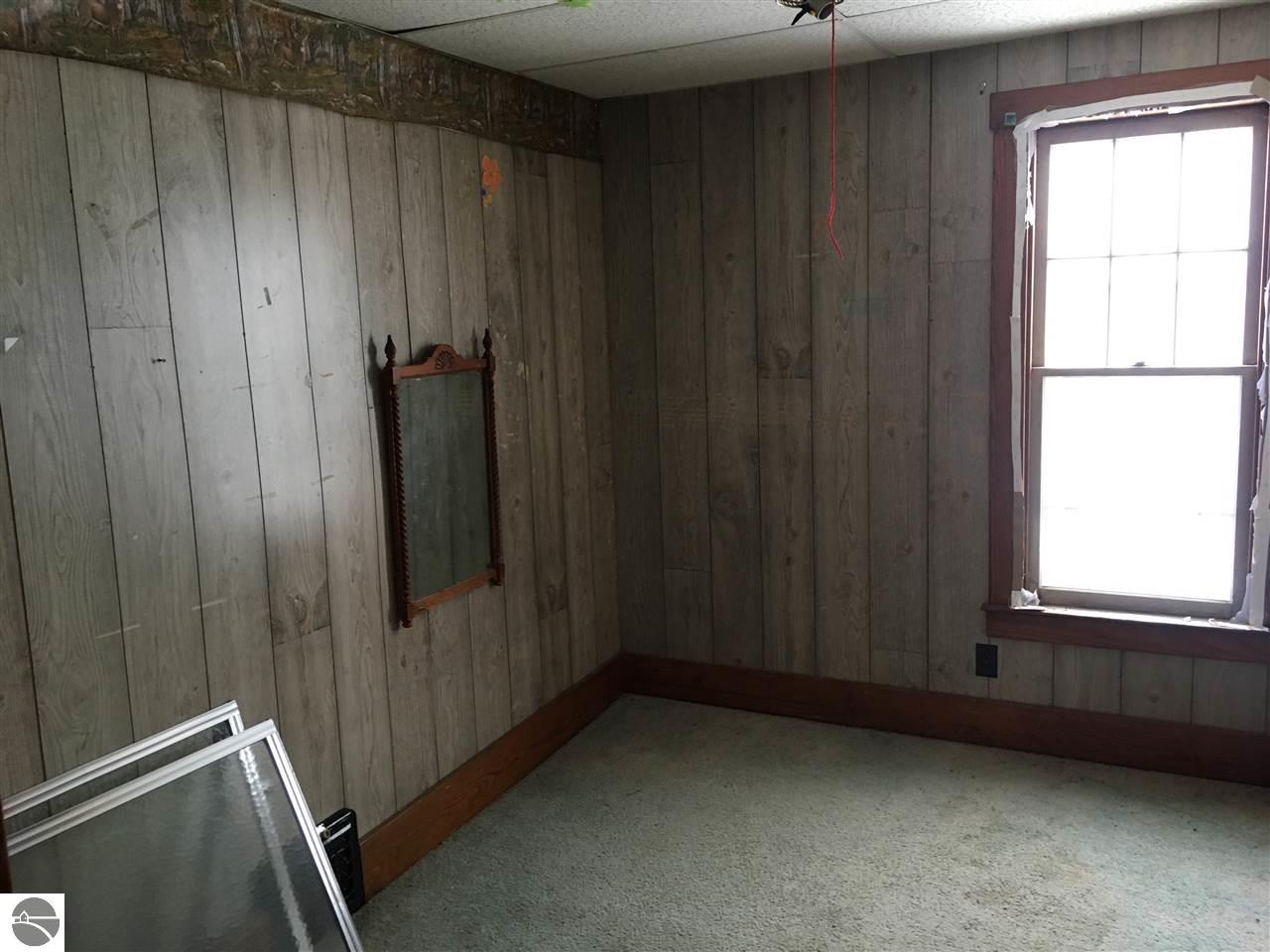 1925 Black, Twining, MI 48766 photo 25