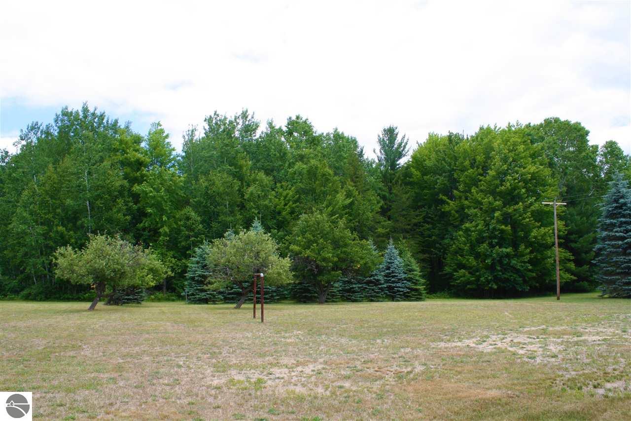 715 N Hockaday Rd, Gladwin, MI 48624 photo 13
