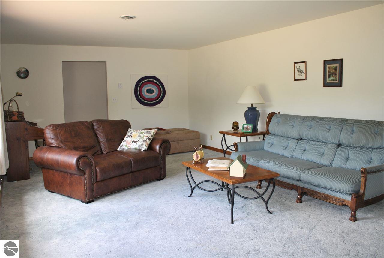 715 N Hockaday Rd, Gladwin, MI 48624 photo 17