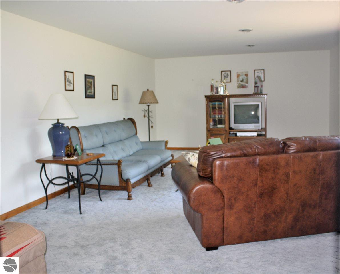 715 N Hockaday Rd, Gladwin, MI 48624 photo 18