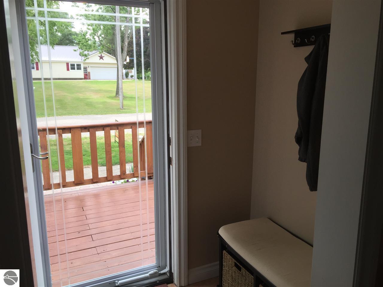 202 W Seaver St, Ithaca, MI 48847 photo 10