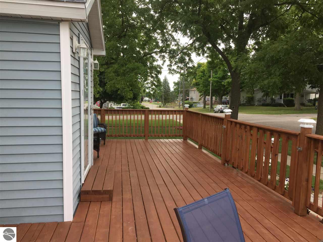 202 W Seaver St, Ithaca, MI 48847 photo 8