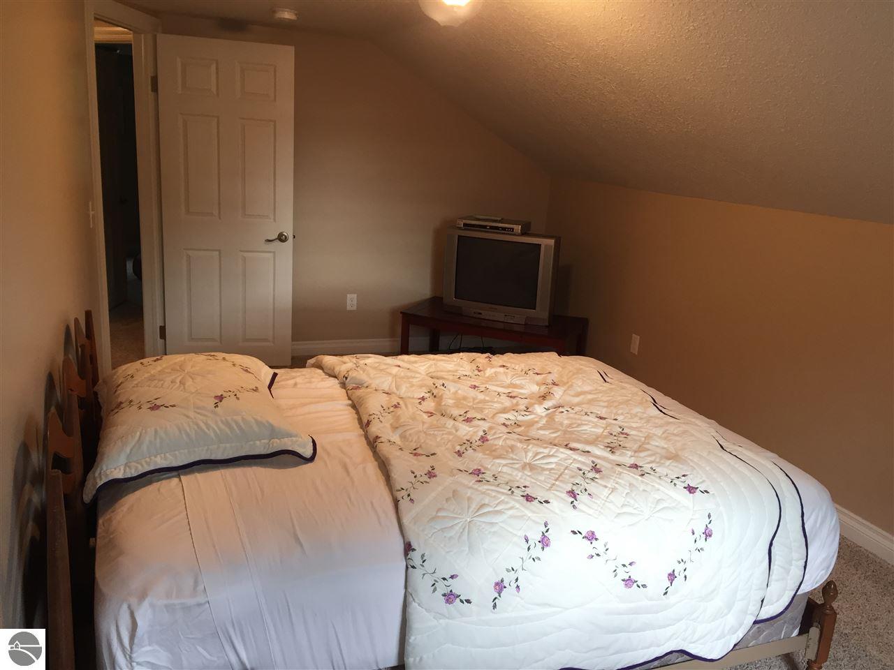 202 W Seaver St, Ithaca, MI 48847 photo 30