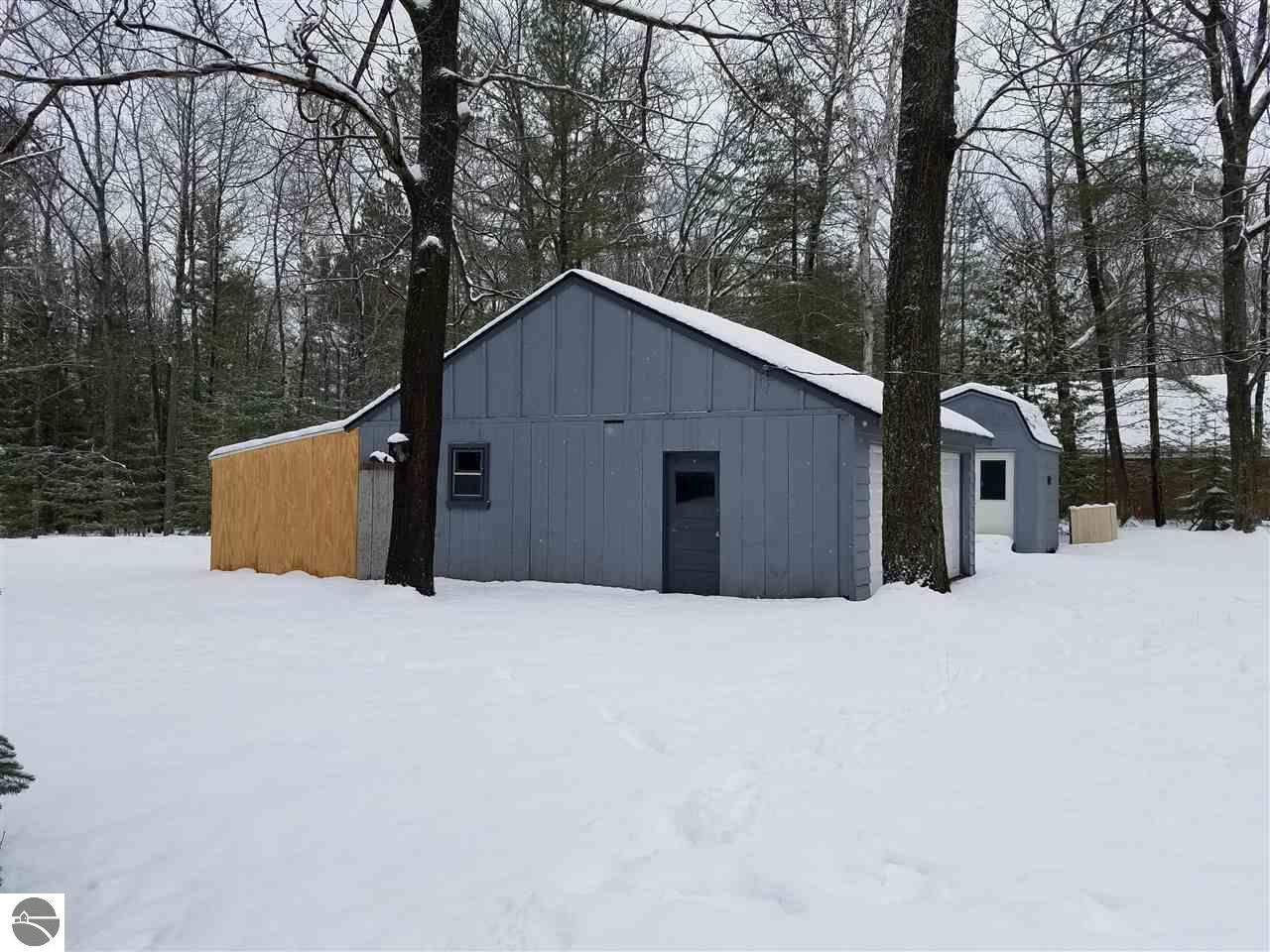 3611 E Cedar Lake Dr, Greenbush, MI 48738 photo 3