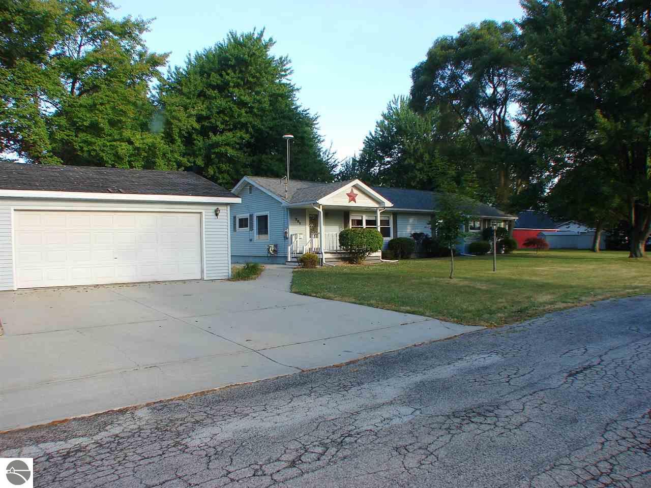 301 N Nelson St, Ithaca, MI 48847 photo 26