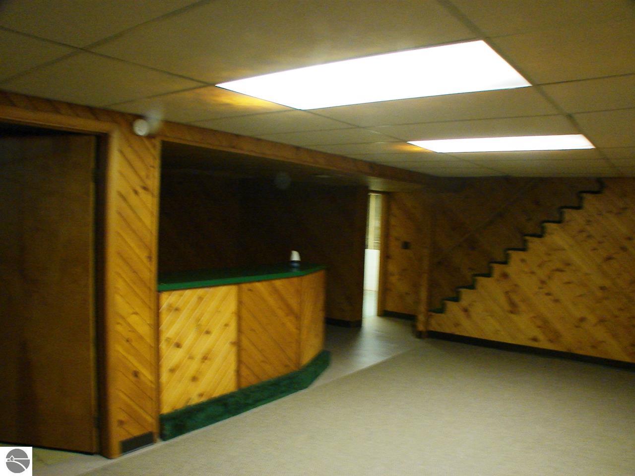 301 N Nelson St, Ithaca, MI 48847 photo 18