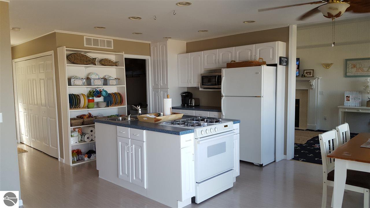 438 N Huron, Au Gres, MI 48703 photo 17