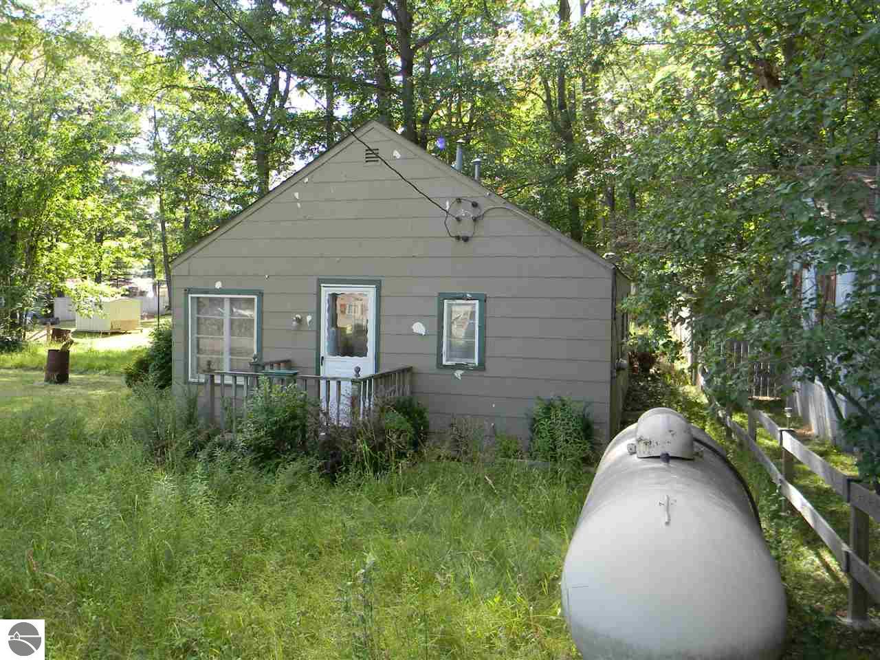 2425 Thornapple Dr, Lupton, MI 48635 photo 3