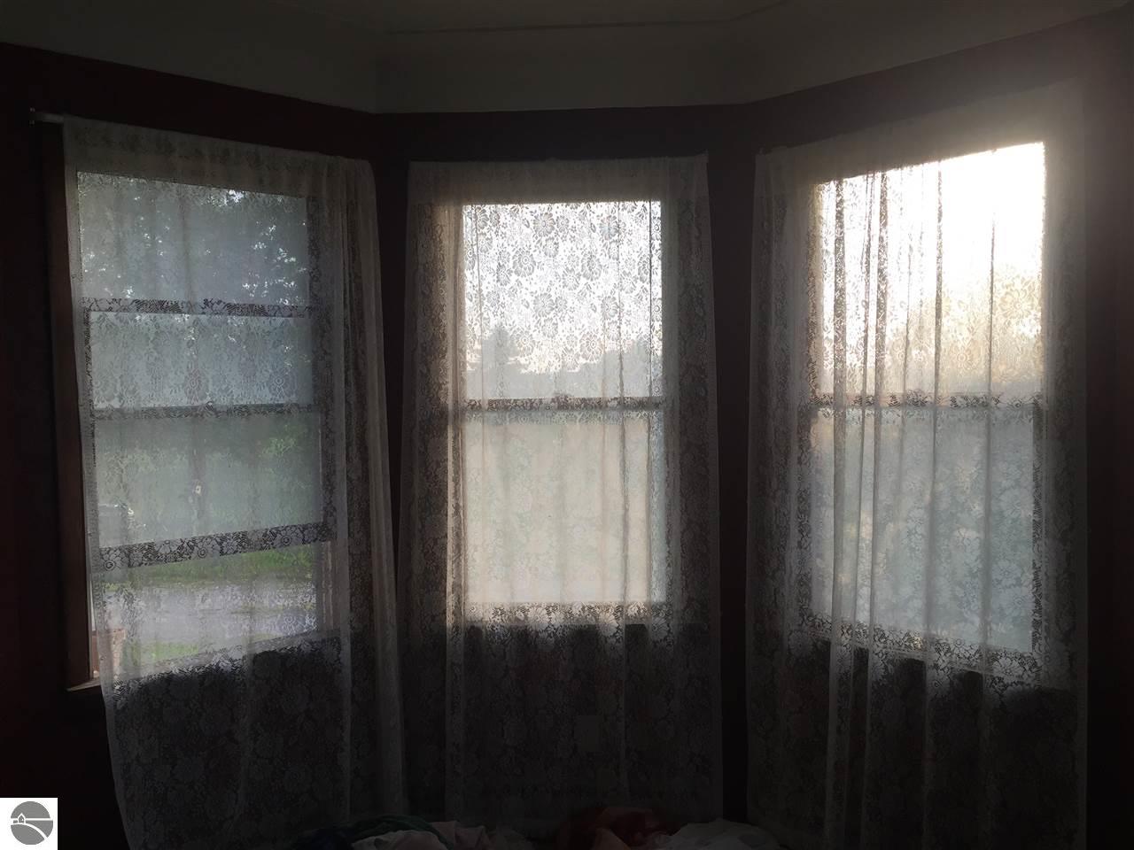5466 E St Charles Rd, Ithaca, MI 48847 photo 14