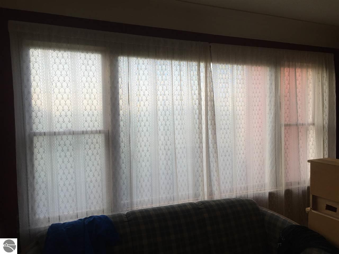 5466 E St Charles Rd, Ithaca, MI 48847 photo 16