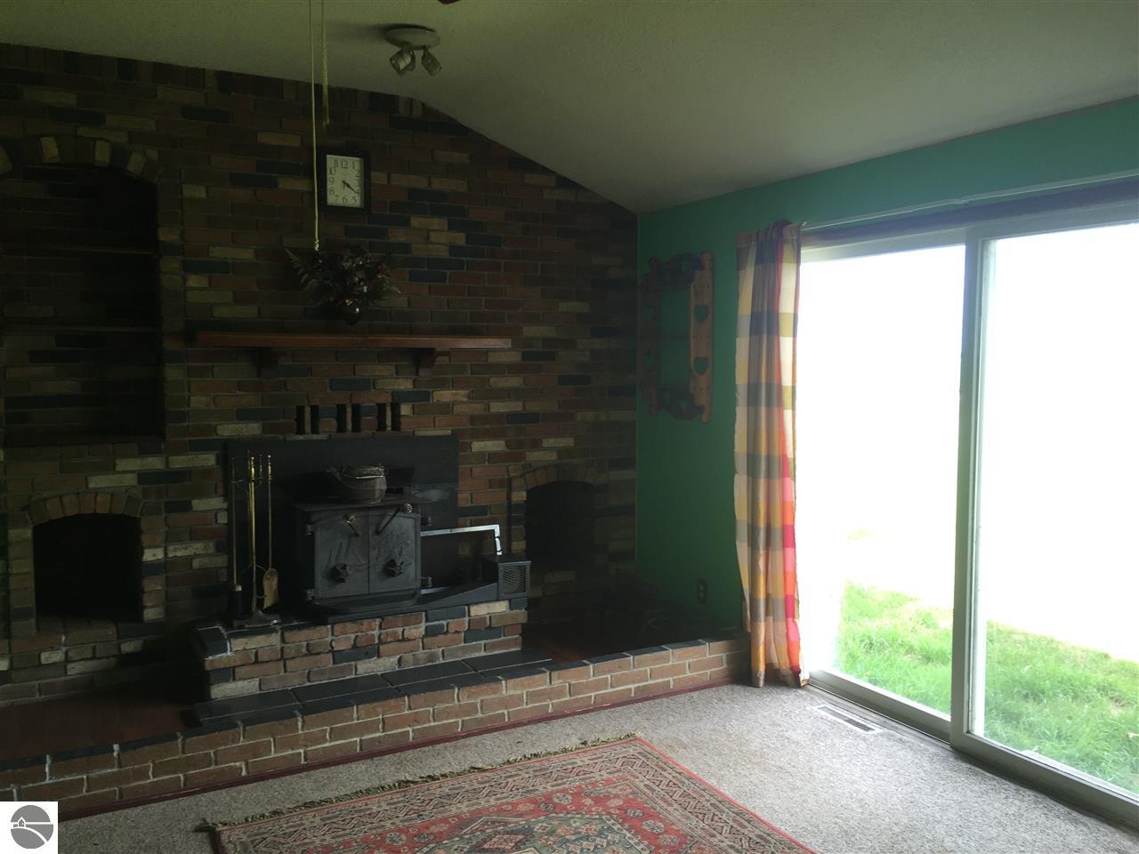 5466 E St Charles Rd, Ithaca, MI 48847 photo 19