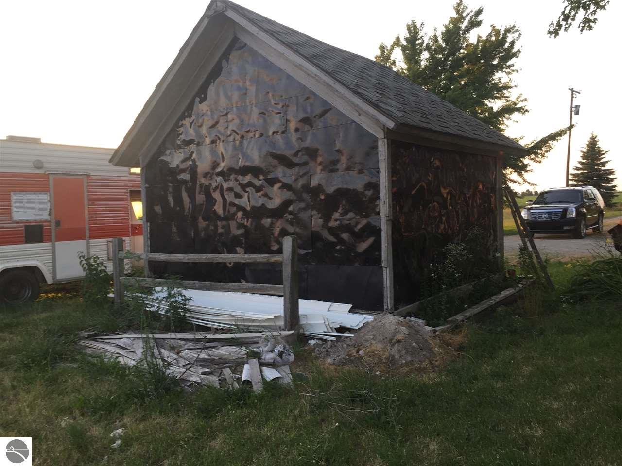5466 E St Charles Rd, Ithaca, MI 48847 photo 54