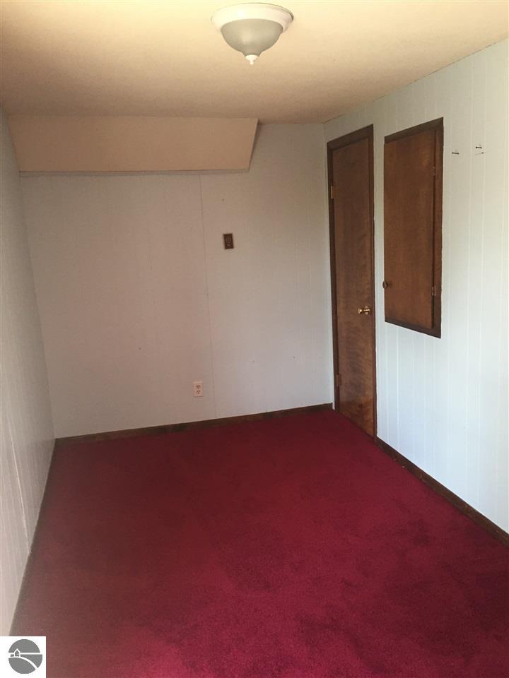 5466 E St Charles Rd, Ithaca, MI 48847 photo 33