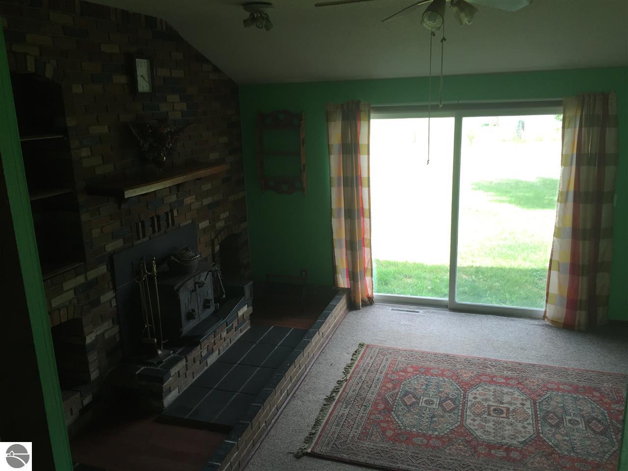 5466 E St Charles Rd, Ithaca, MI 48847 photo 18